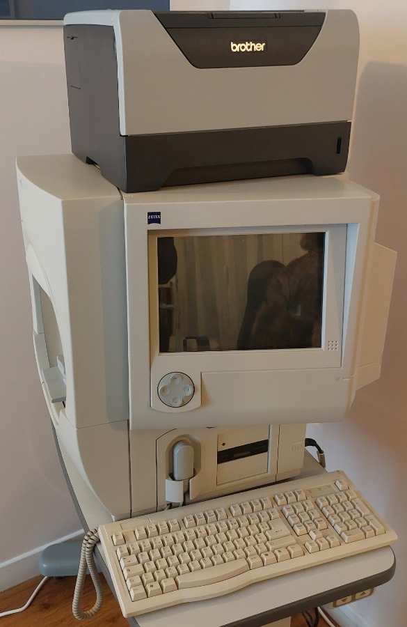 30225