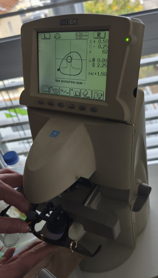53207